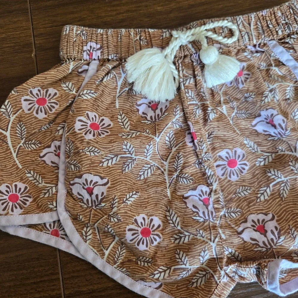 Pink Chicken New York Girls Floral Dolphin Shorts Tan Brown Tassel 3Y